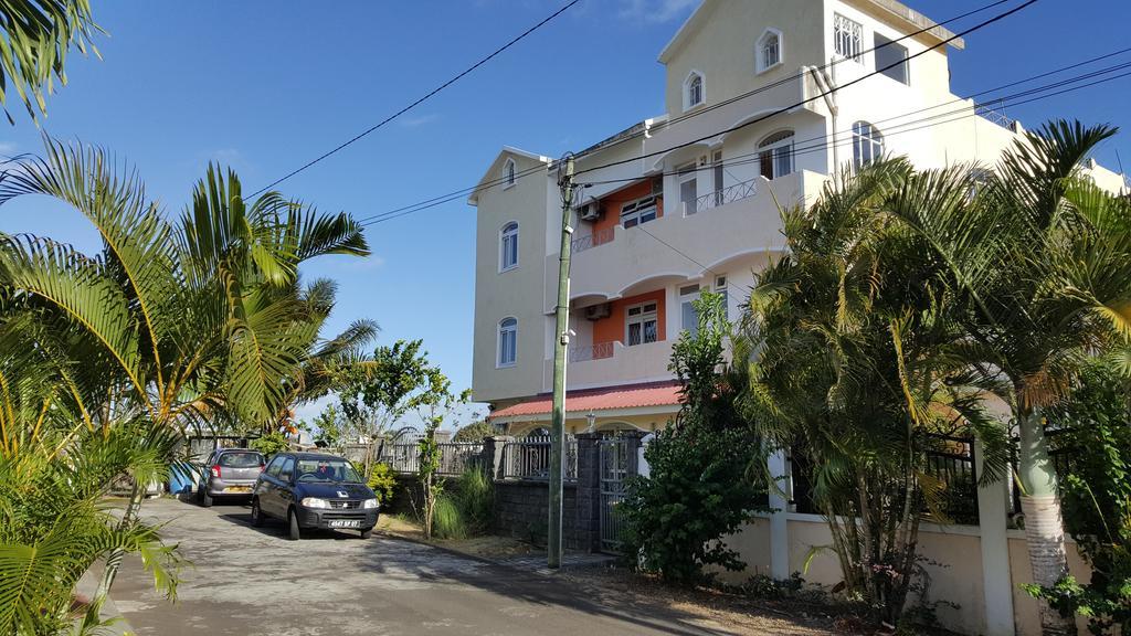 Апартаменты The Impala Mauritius Тру-о-Биш Экстерьер фото