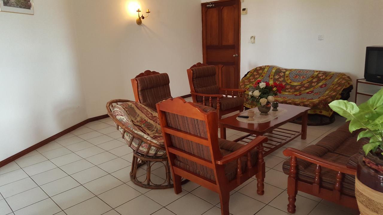Апартаменты The Impala Mauritius Тру-о-Биш Экстерьер фото